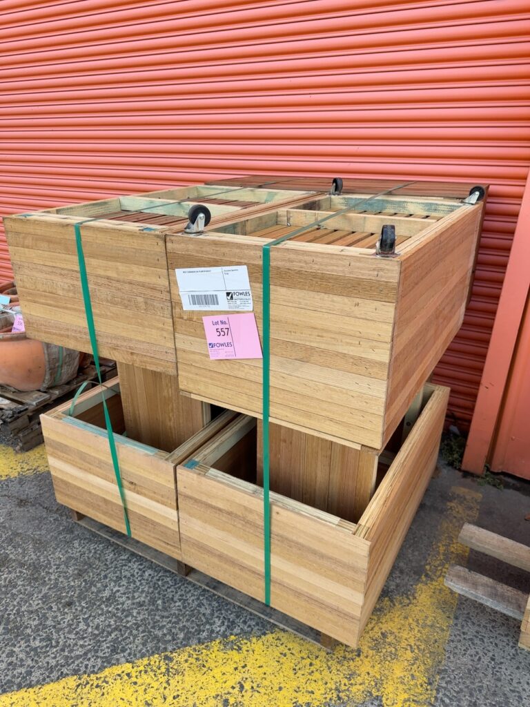 NEW TASMANIAN OAK PLANTER BOXES