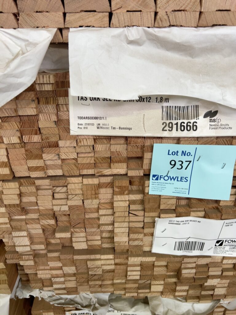 30X12 TAS OAK DAR SELECT KD HARDWOOD-810/1.8