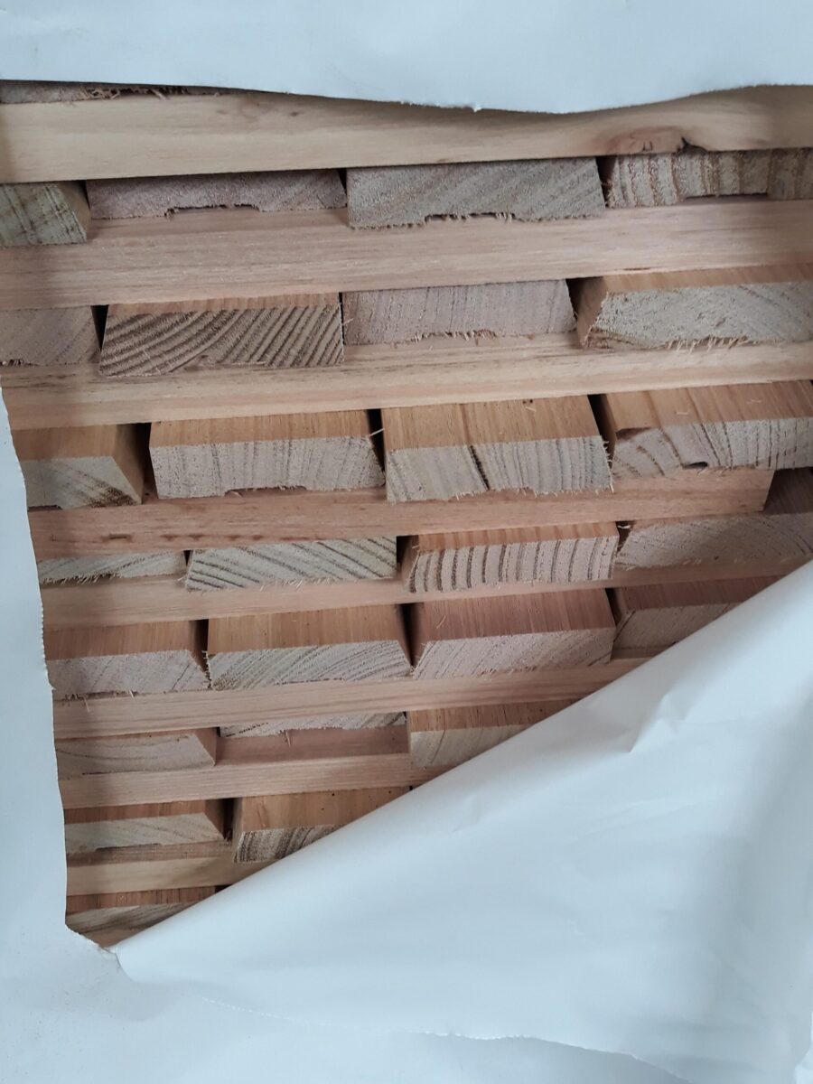 65X19 TAS OAK STANDARD GRADE SINGLE BEVEL ARCHITRAVES SHORTS