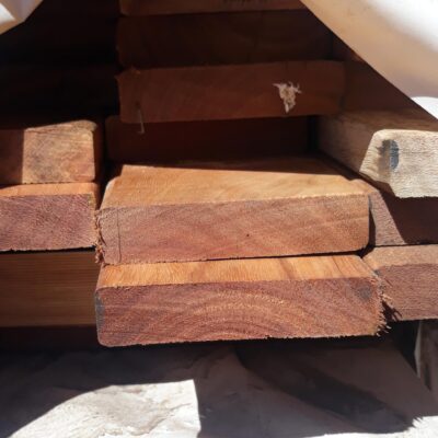 86X19 FEATURE GRADE SPOTTED GUM DECKING- (PACK CONSISTS OF RANDOM SHORT LENGTHS)