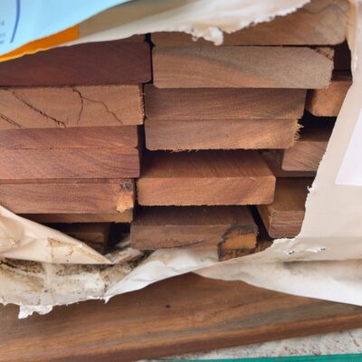 86X19 FEATURE GRADE SPOTTED GUM DECKING- (PACK CONSISTS OF RANDOM SHORT LENGTHS)