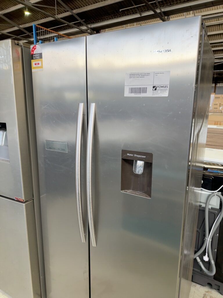 REFURBISHED HISENSE SIDE BY SIDE FRIDGE WITH WATER, 578 LITRE, HR6SBSFF624SW, 3 MONTH BACK TO BASE WARRANTY