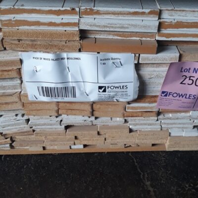 PACK OF MIXED REJECT MDF MOULDINGS