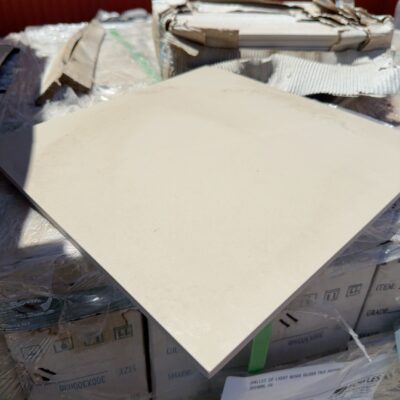 PALLET OF LIGHT BEIGE GLOSS TILE 300MM X 300MM, #6