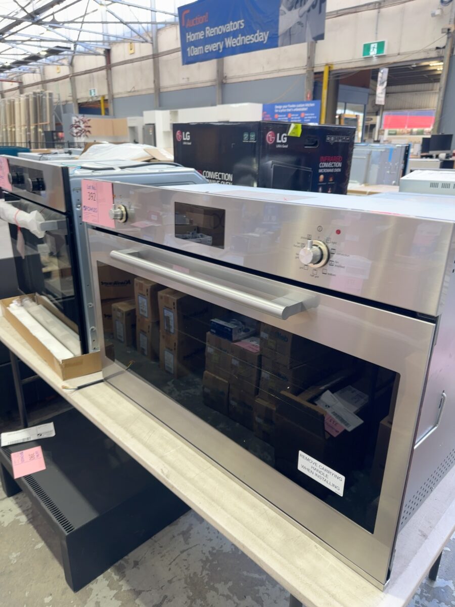 ILVE 900SKMPI 900MM ELECTRIC OVEN WITH 9 COOKING FUNCTIONS, TRIPLE GLAZED DOOR WITH 12 MONTH WARRANTY