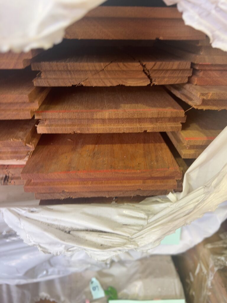 130X19 SPOTTED GUM COVER GRADE FLOORING