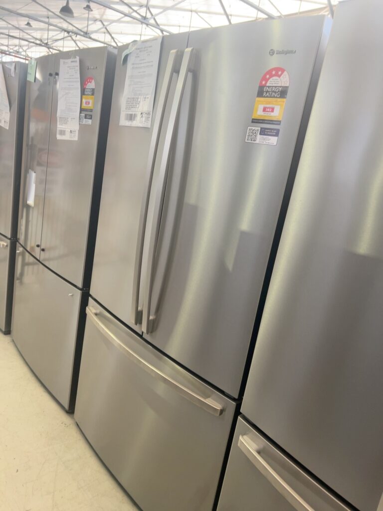 WESTINGHOUSE WHE6000SB FRENCH DOOR FRIDGE, 565 LITRE, 896MM WIDE, WITH FREEZER DRAWER, DUAL SEALED CRISPERS WITH HUMIDITY CONTROL, 4 STAR ENERGY, FLEX SPACE INTERIOR, FAMILY SAFE LOCKABLE DOOR COMPARTMENT, WITH 12 MONTH WARRANTY