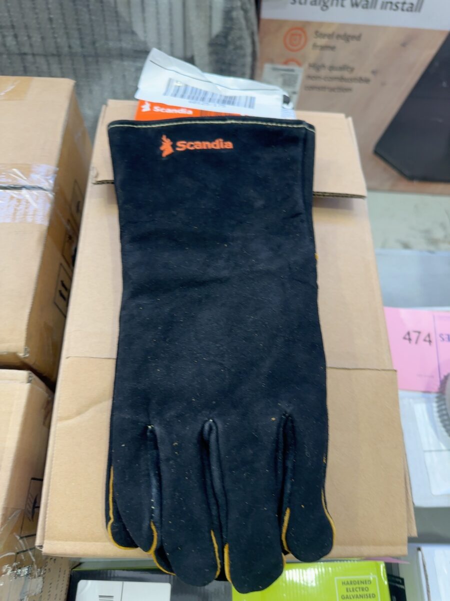 DAMAGED BOX STOCK - SCANDIA FIREPLACE GLOVES, BLACK, SG050600001, SOLD AS IS