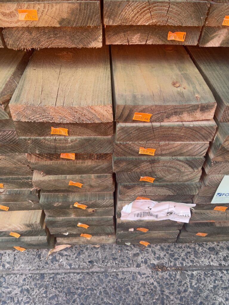 200X40 TREATED PINE SLEEPERS-52/6.0