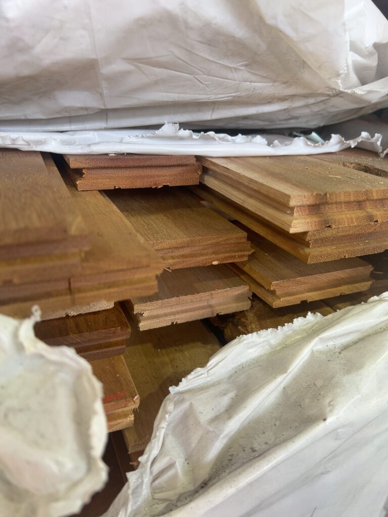 80X19 SPOTTED GUM COVER GRADE FLOORING