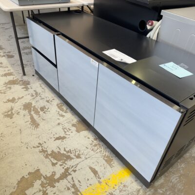 EX DISPLAY OUTDOOR KITCHEN CART MODULE, 1568MM WIDE, 2 DOOR, 2 DRAWER, BLACK GRANITE TOP