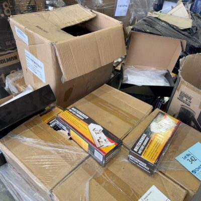 PALLET OF ASSORTED RETAIL ITEMS, MIXER TAPS, BATTER CHARGERS, ROPE ETC SOLD AS IS