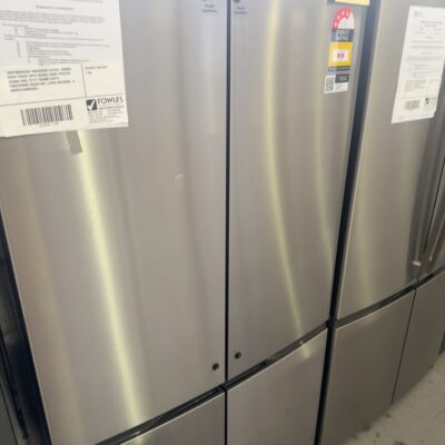 WESTINGHOUSE WQE6000SB S/STEEL FRENCH DOOR FRIDGE WITH DOUBLE DOOR FREEZER, 896MM WIDE TO FIT 900MM CAVITY, FINGERPRINT RESISTANT, LARGE INTERIOR, 12 MONTH WARRANTY