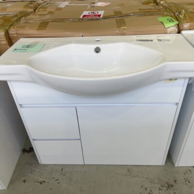 NEW 900MM VANITY WITH CERAMIC TOP, VPB900-102L