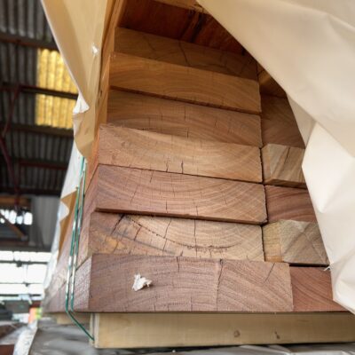 190X45 FEATURE GRADE SPOTTED GUM