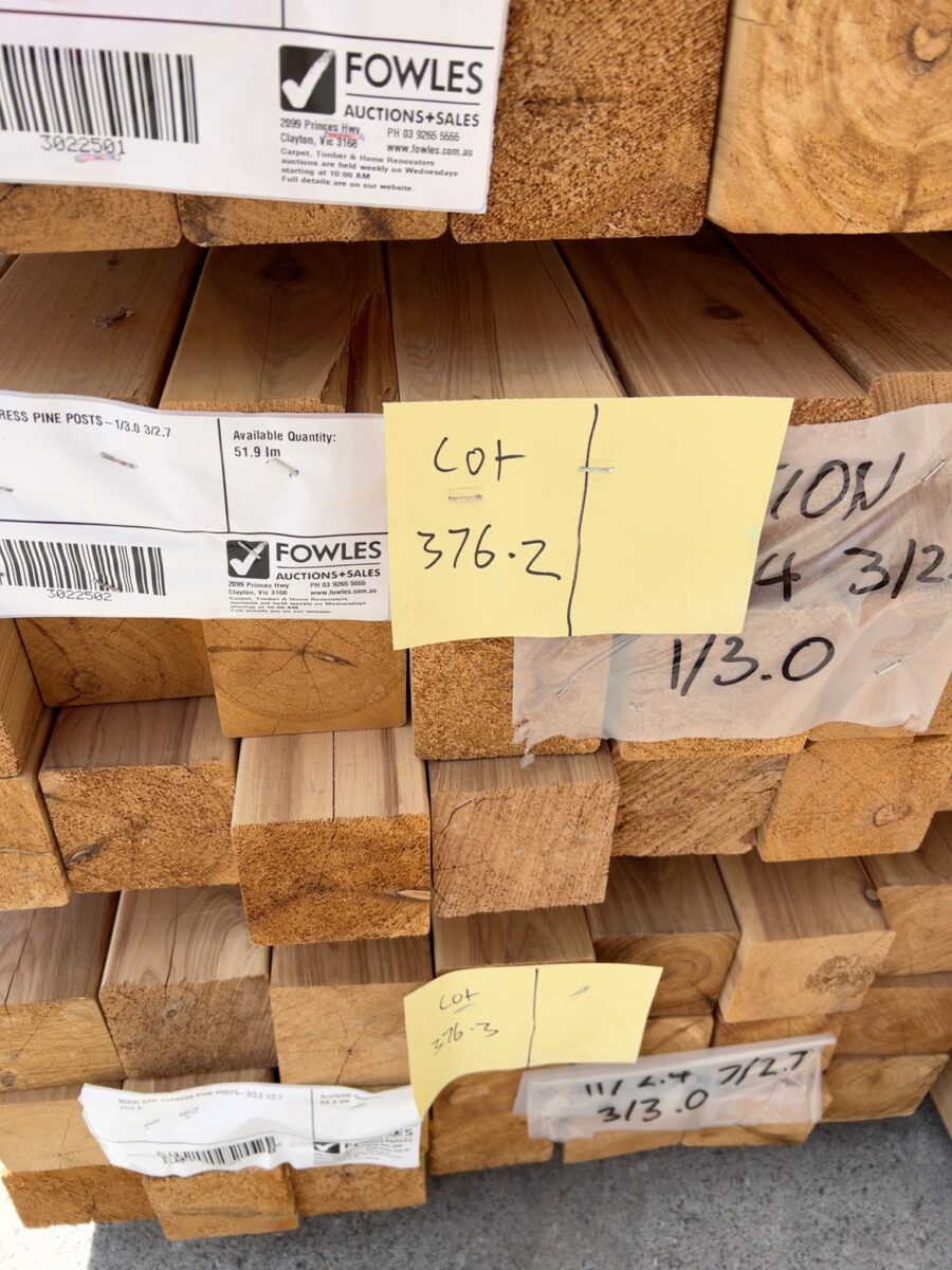 90X90 DAR CYPRESS PINE POSTS-1/3.0 3/2.7 17/2.4