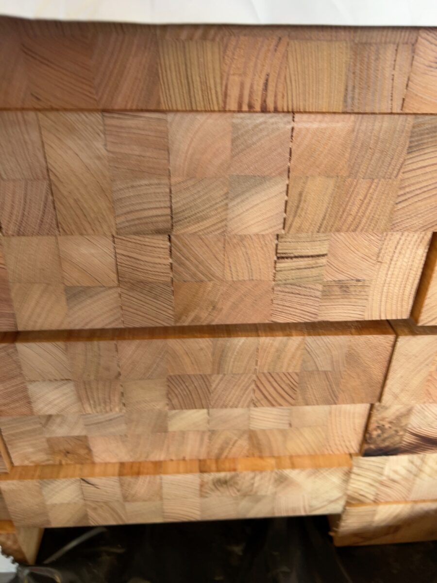 290X68 AUS OAK DAR LAM KD HARDWOOD-13/1.2 2/1.1 3/1.0 2/0.9