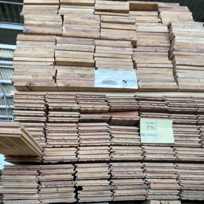 MIXED PACK OF 133X19 TAS OAK FLOORING AND 190X19 DAR