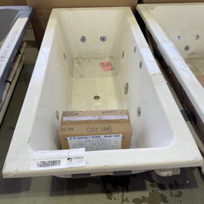 EX DISPLAY DECINA SPA BATH WITH PUMP SOLD AS IS