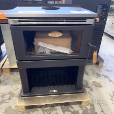 SCANDIA KALORA WOODSTACK CONVECTION WOOD HEATER KA500BX2, HEATS UP TO 200M2, 3 SPEED FAN CONTROL, RRP$2200, **CARTON DAMAGE STOCK, SOLD AS IS** KA500BX2-22-0181