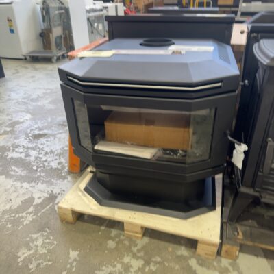 SCANDIA SUPREMACY SCSP300 PREMIUM WOOD HEATER, BAY WINDOW DESIGN, HEATS UP TO 360M2, SOFT TOUCH FAN CONTROLRRP$2599 **CARTON DAMAGE STOCK, SOLD AS IS** SCSP300-24-0100