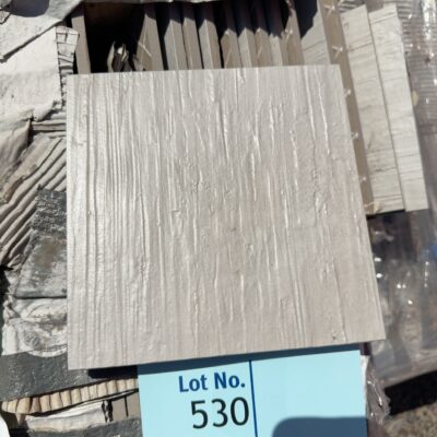 PALLET OF 200 x 200MM TOZZ RIGHE ASH TILE,