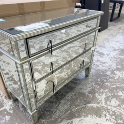 NEW MIRRORED CHEST OF DRAWERS MF8311-76G