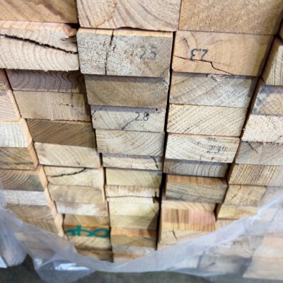 68X32 AUS OAK P/ROUND UTE KD HARDWOOD